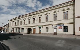 Apartman 3, Suvorovova 158